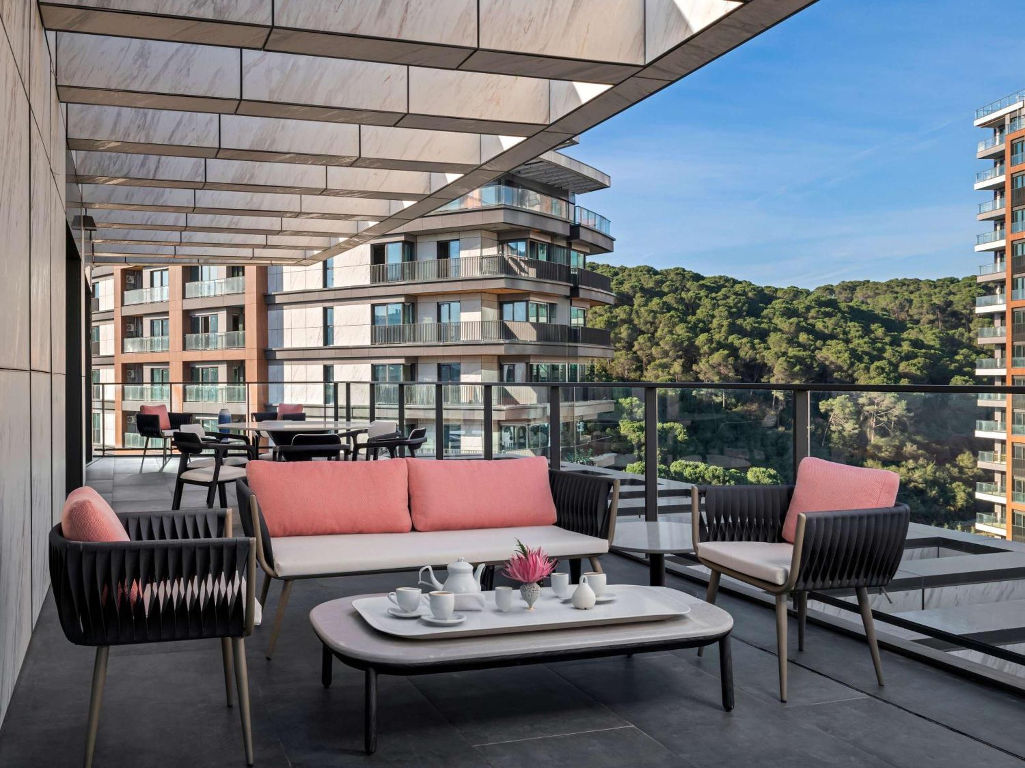 Moevenpick Living Istanbul Saklivadi Hotel Eksteriør billede